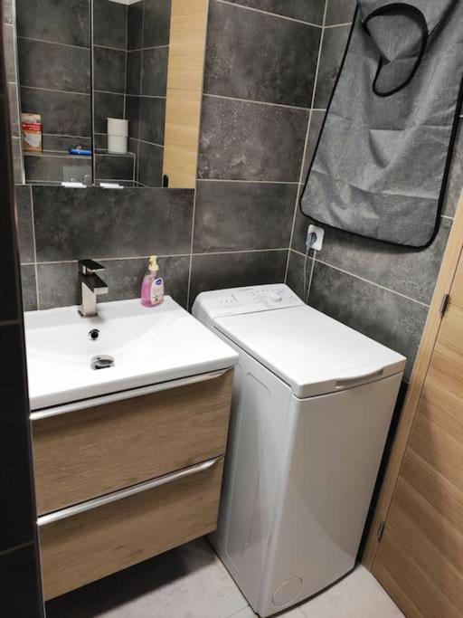 Menton, Appartement/Jardin, Proche Mer Et Centre Εξωτερικό φωτογραφία